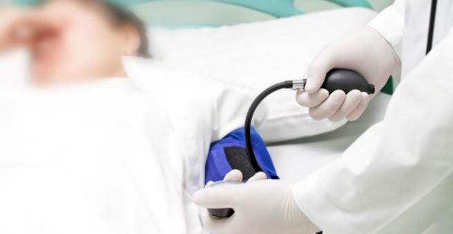 Hipertenzinės krizės ir būklės diagnostika bei gydymas